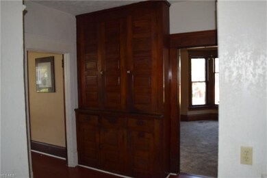 834 Plymouth Ct NW, Canton, OH 44703 - photo 4