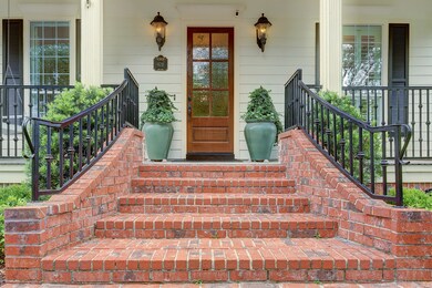 629 E 10th 1/2 St, Houston, TX 77008 - photo 5