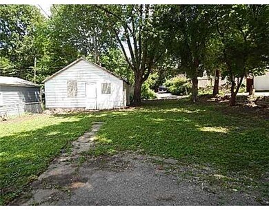 Land/Lot.