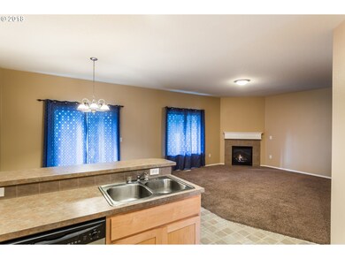 Kitchen/Living Room