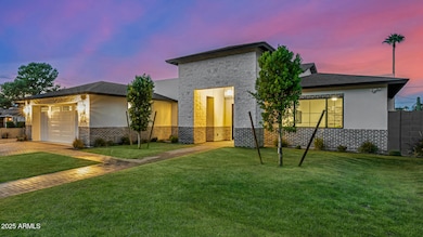 4228 E Avalon Dr, Phoenix, AZ 85018 - photo 3