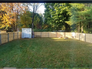 115 Pine St, Corinth, NY 12822 - photo 3