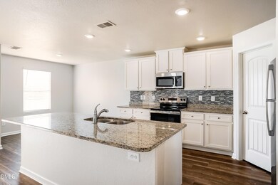 124 Lahinch Dr, Fuquay Varina, NC 27526 - photo 7