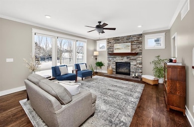 4812 160th St, Urbandale, IA 50323 - photo 7