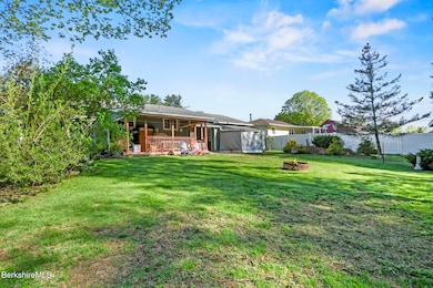 110 Maple Grove Dr-Done06