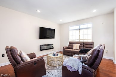 484 Hancock St, Rahway, NJ 07065 - photo 6