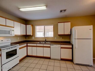 4_AZ13617_kitchen