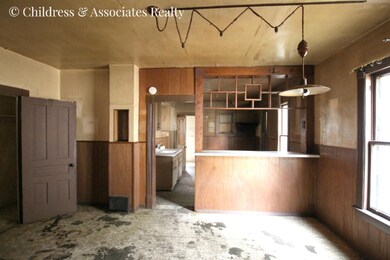 Dining 1-e.jpg