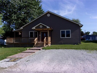 1927 N E St, Elwood, IN 46036 - photo 3