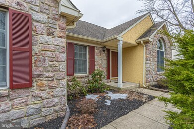 4480 Country View Dr, Doylestown, PA 18902 - photo 3