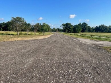 3140 County Road 531, Alvin, TX 77511 - photo 3