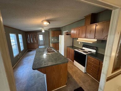 100 Near Lake Cir unit 37, Seneca, SC 29678 - photo 4