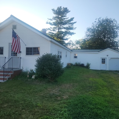 17 Willow St, Howland, ME 04448 - photo 2