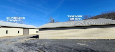 211 Mountain View Farm Ln, Caldwell, WV 24925 - photo 3