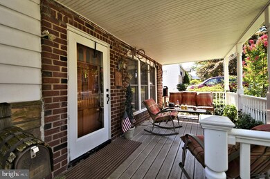 515 E Anderson Ave, Phoenixville, PA 19460 - photo 3