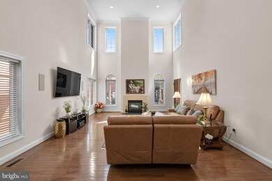 10761 Mcgregor Dr, Columbia, MD 21044 - photo 5