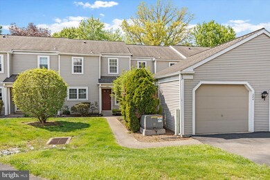 204 Barrington Ct, Palmyra, PA 17078 - photo 5