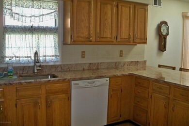 1558 Snowberry Ct, Toms River, NJ 08755 - photo 6