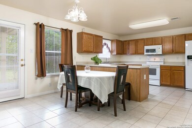 9923 Sandlet Trail, San Antonio, TX 78254 - photo 7