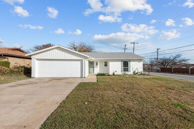 5600 Newman Dr, North Richland Hills, TX 76180 - photo 5