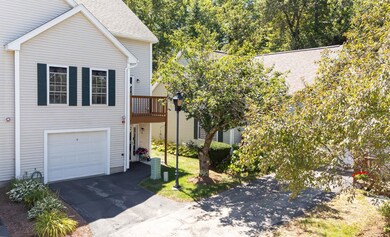 14 Echo Shore Dr, MerriMacK, NH 03054 - photo 4