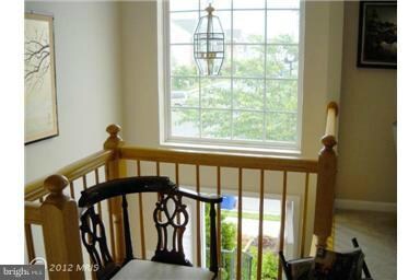 164 Fieldstone Ct, Frederick, MD 21702 - photo 2