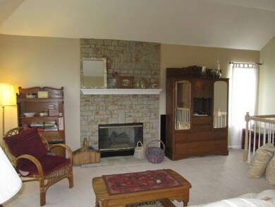 8523 Hauser Ct, Lenexa, KS 66215 - photo 3