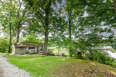 002_10_boone_lake_cir_27-edit
