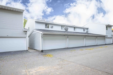 1517 34 1 2 Ave S, Fargo, ND 58104 - photo 5