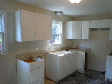 118 Santoro Rd, Worcester, MA 01606 - photo 3