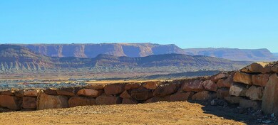 Warner Cliffs Views