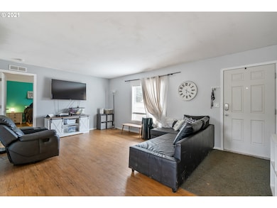 26111 SW Regia Dr, Sheridan, OR 97378 - photo 2