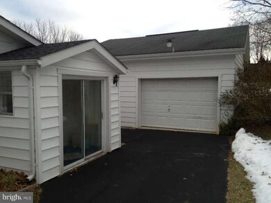 87 Perth Way, Shepherdstown, WV 25443 - photo 2