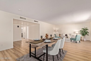 11220 N 37th Ave, Phoenix, AZ 85029 - photo 5