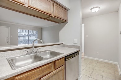 1645 W Main St unit 2, Houston, TX 77006 - photo 6