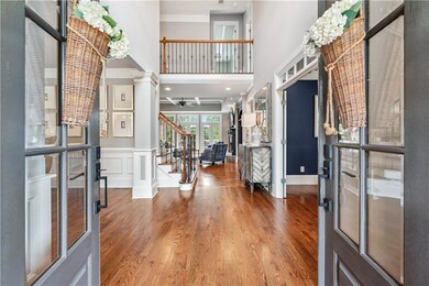 Dramatic 2 Story Foyer