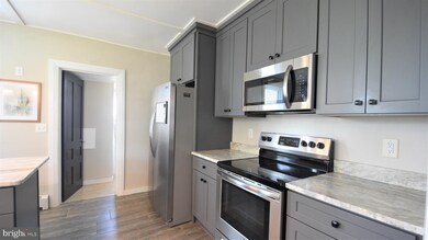 351 E Derry Rd, Hershey, PA 17033 - photo 7