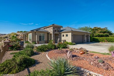 02_2015WAncestorPointCir_2002_HiRes
