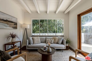Living Room2
