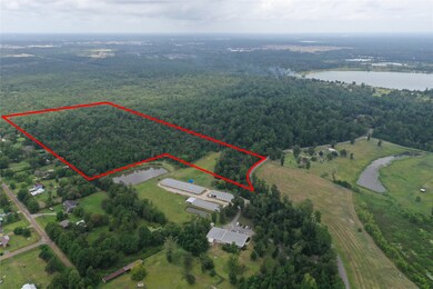 18500 Trails End Rd, Conroe, TX 77385 - photo 2