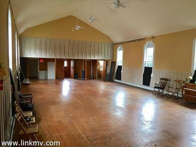 179 Circuit Ave, Oak Bluffs, MA 02557 - photo 4