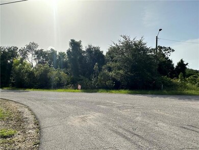 417 Jourferie Rd, Lehigh Acres, FL 33974 - photo 4