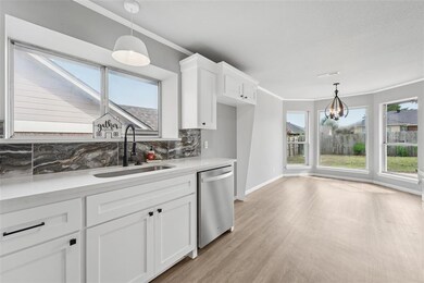 1211 Castle Creek St, Shawnee, OK 74804 - photo 5