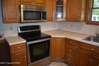 1226 Valley Rd E, Kunkletown, PA 18058 - photo 5