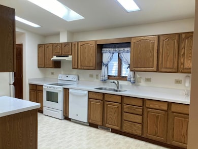 9 Hialeah Ct unit 119, Grayslake, IL 60030 - photo 5