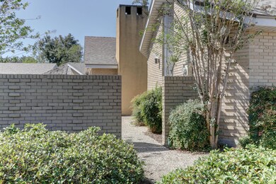 Courtyard Entry