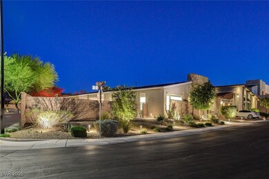 2560 Bridle Oaks Ct, Henderson, NV 89044 - photo 3