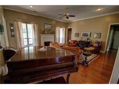 Den/Family/Great Room.