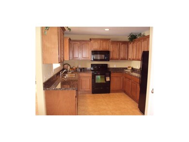 21012 Millridge St, Spring Hill, KS 66083 - photo 6