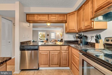 10 Stillwood Cir, Nottingham, MD 21236 - photo 3